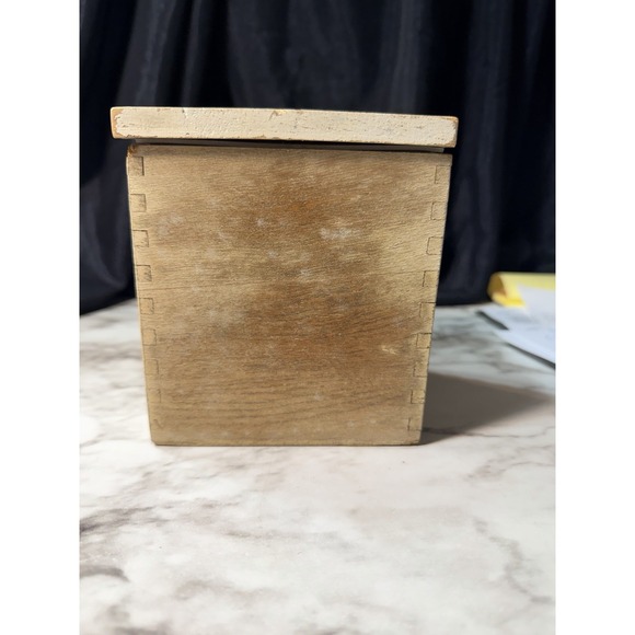 VINTAGE Wooden Canister Sears Roebuck and Co 1977 made in Japan  5"T x 4.2(2761) - Picture 3 of 7